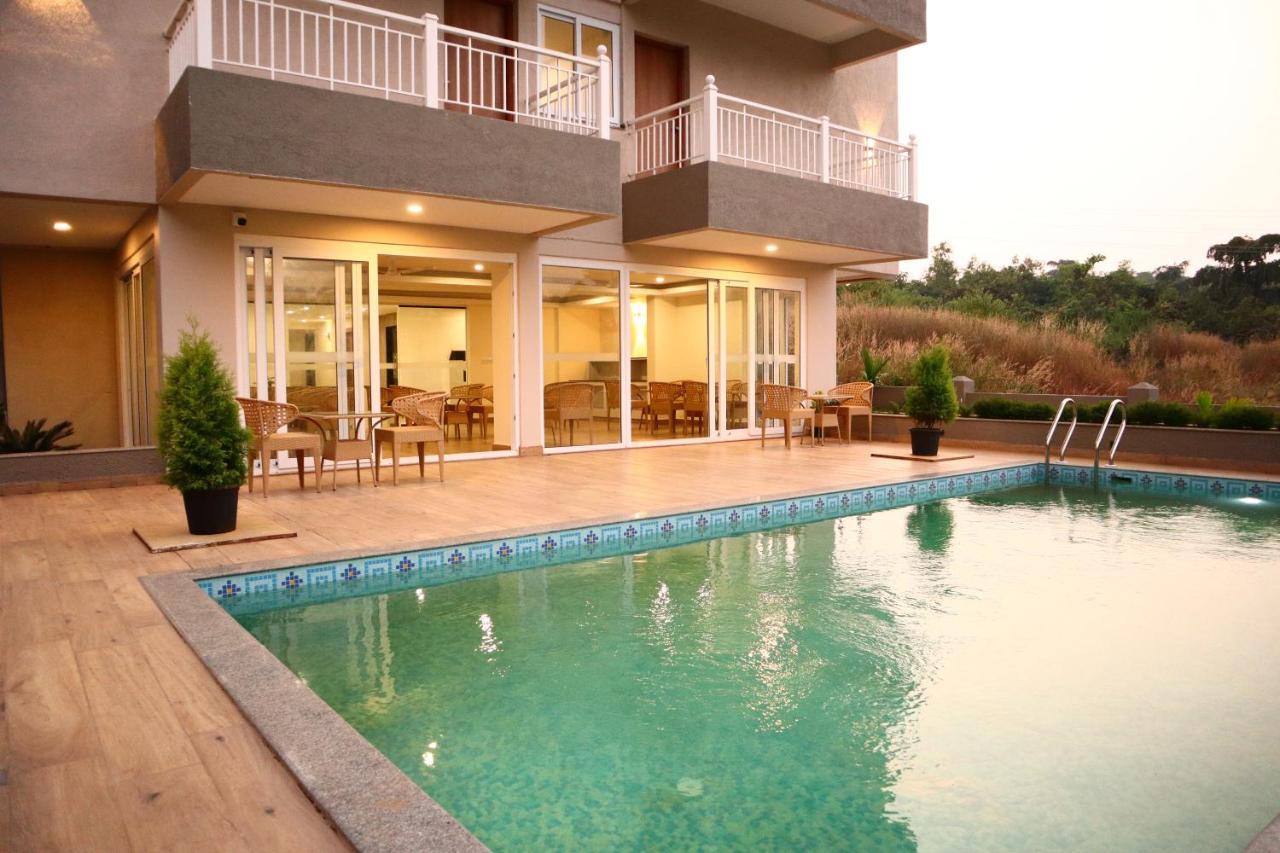 Hotel Wayfarer Porvorim Exterior photo